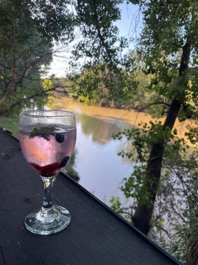 At The River Guest House Kroonstad Ngoại thất bức ảnh